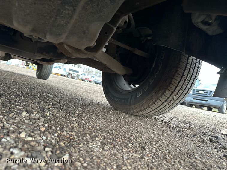 image for item EA4719 2013 Chevrolet Silverado 1500 pickup truck