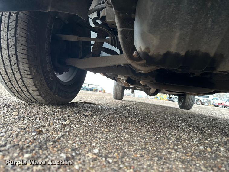 image for item EA4719 2013 Chevrolet Silverado 1500 pickup truck