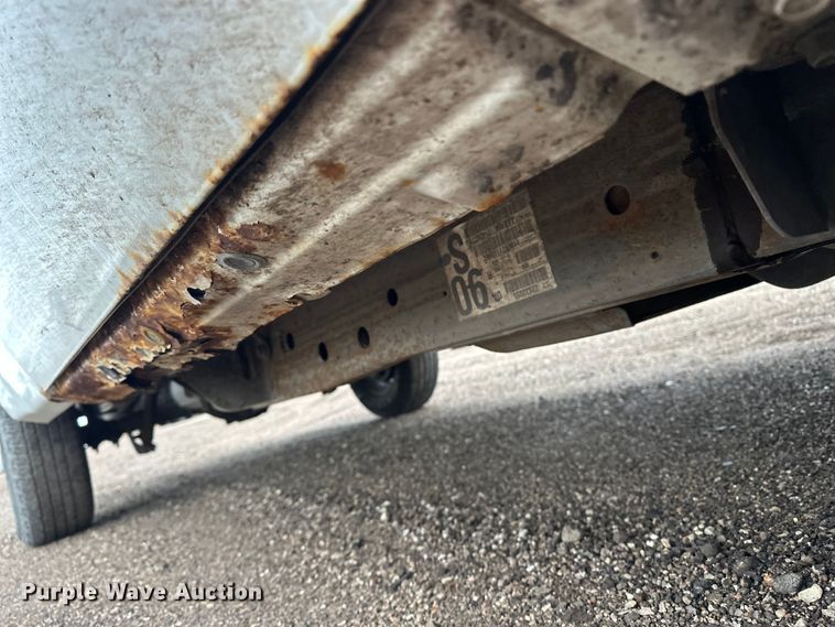 image for item EA4719 2013 Chevrolet Silverado 1500 pickup truck