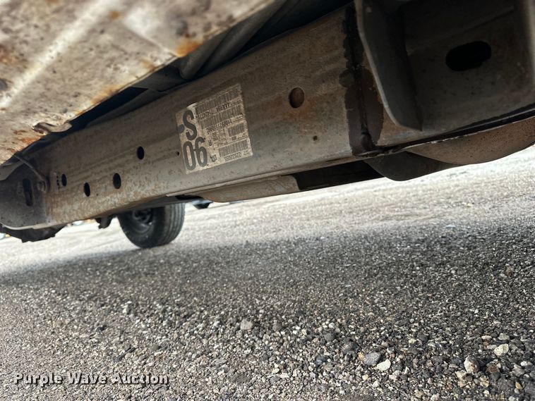 image for item EA4719 2013 Chevrolet Silverado 1500 pickup truck