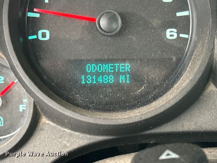 image for item EA4719 2013 Chevrolet Silverado 1500 pickup truck