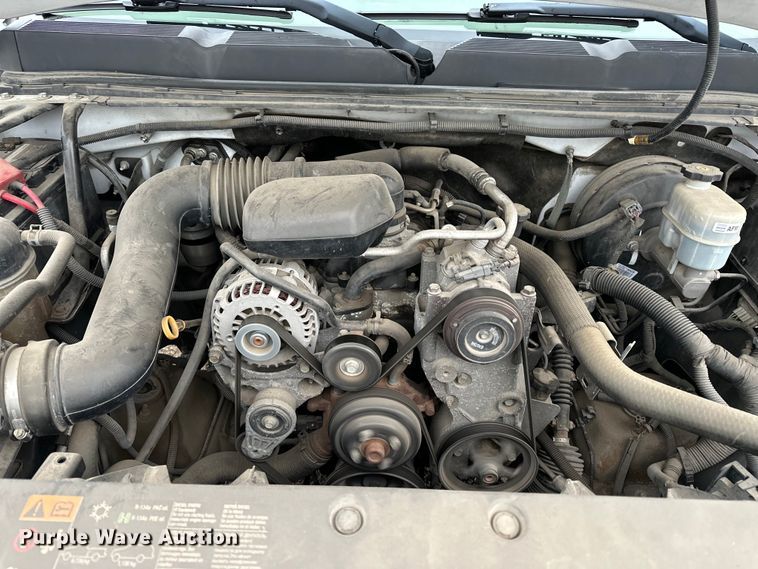 image for item EA4719 2013 Chevrolet Silverado 1500 pickup truck