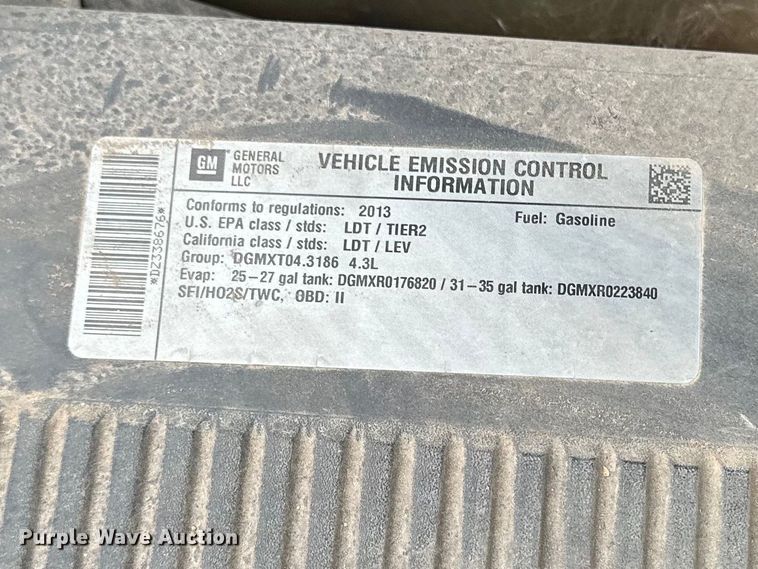 image for item EA4719 2013 Chevrolet Silverado 1500 pickup truck