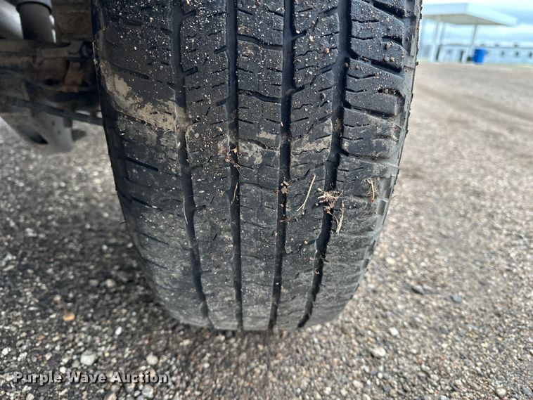 image for item EA4719 2013 Chevrolet Silverado 1500 pickup truck