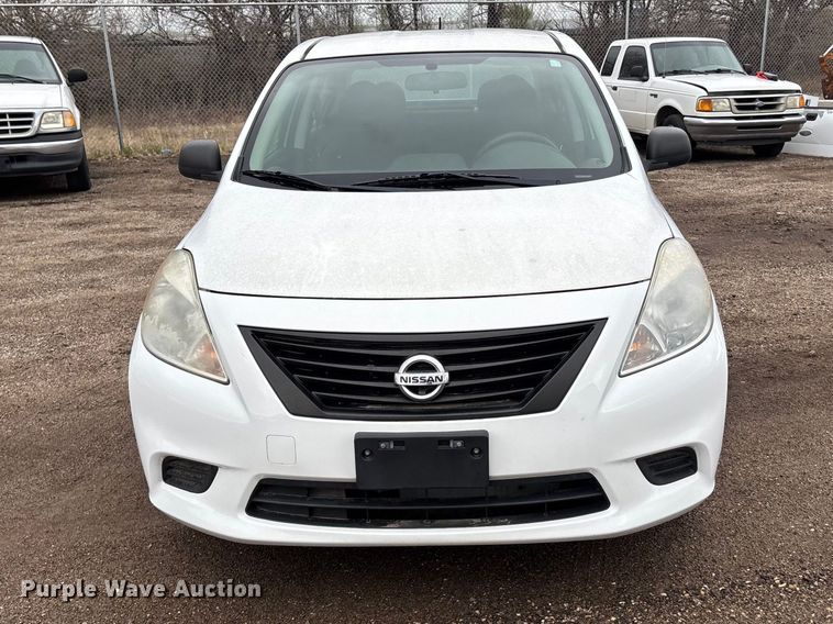 image for item EA4720 2014 Nissan Versa 
