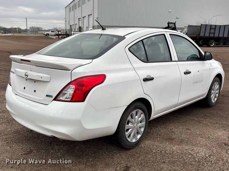 image for item EA4720 2014 Nissan Versa 