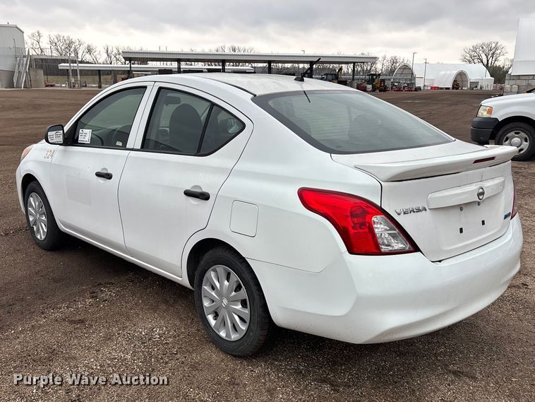 image for item EA4720 2014 Nissan Versa 