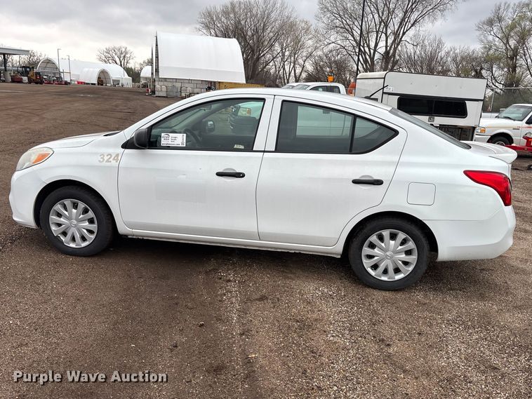 image for item EA4720 2014 Nissan Versa 
