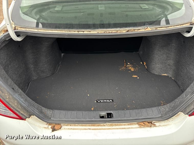 image for item EA4720 2014 Nissan Versa 