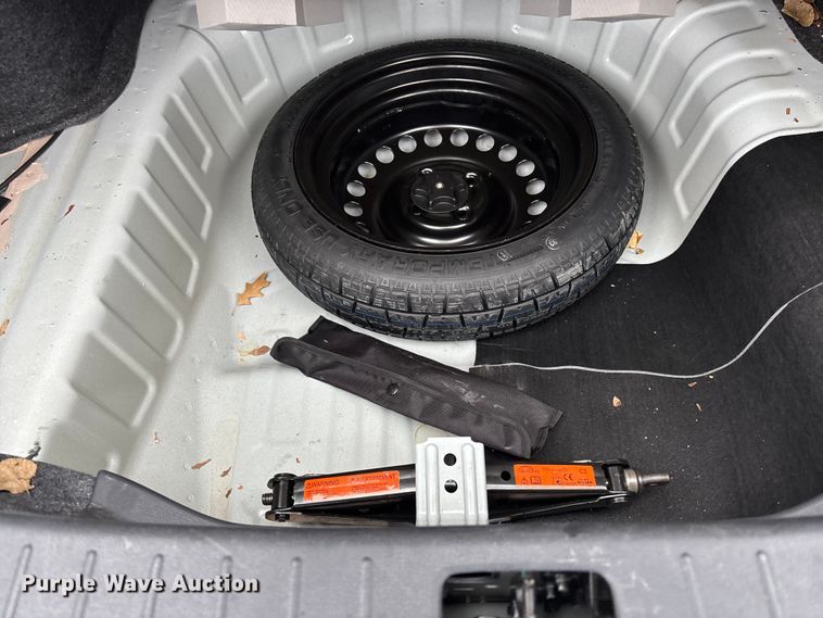 image for item EA4720 2014 Nissan Versa 