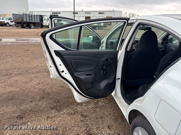 image for item EA4720 2014 Nissan Versa 