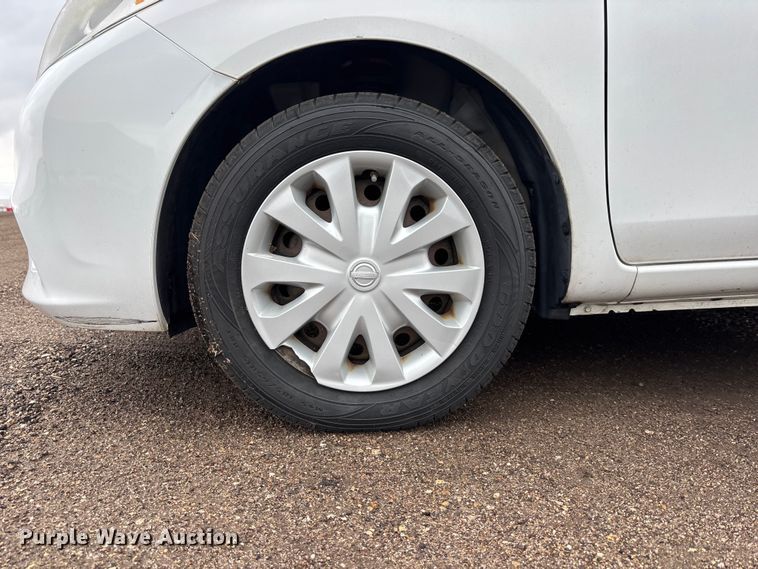 image for item EA4720 2014 Nissan Versa 