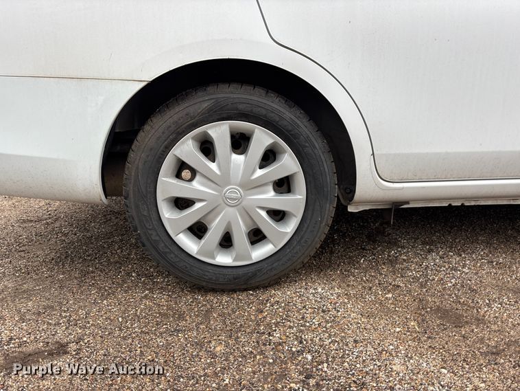 image for item EA4720 2014 Nissan Versa 