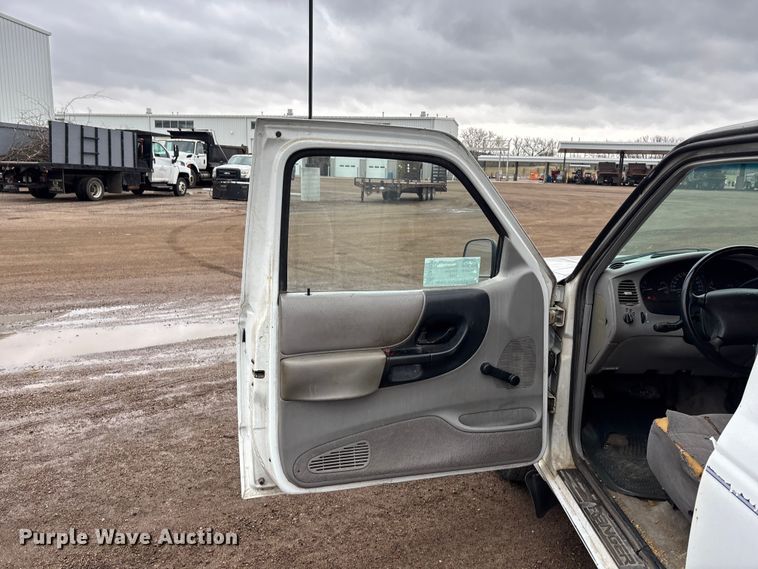 image for item EA4721 1997 Ford Ranger Ext. Cab pickup truck