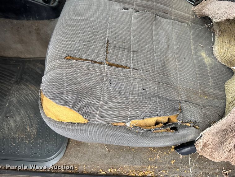 image for item EA4721 1997 Ford Ranger Ext. Cab pickup truck