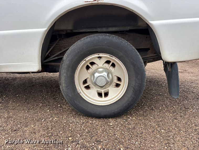 image for item EA4721 1997 Ford Ranger Ext. Cab pickup truck