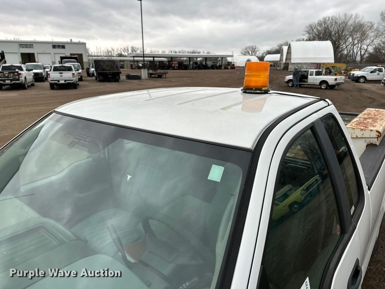 image for item EA4723 2007 Ford F150 pickup truck