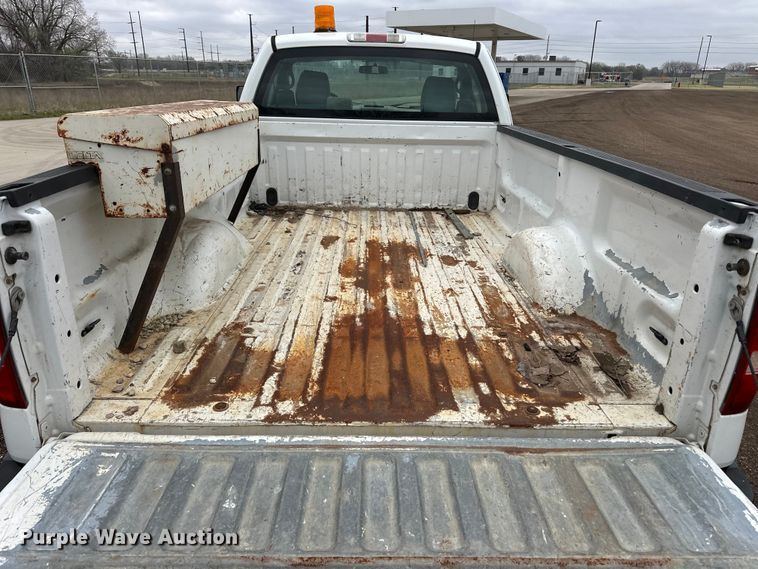 image for item EA4723 2007 Ford F150 pickup truck