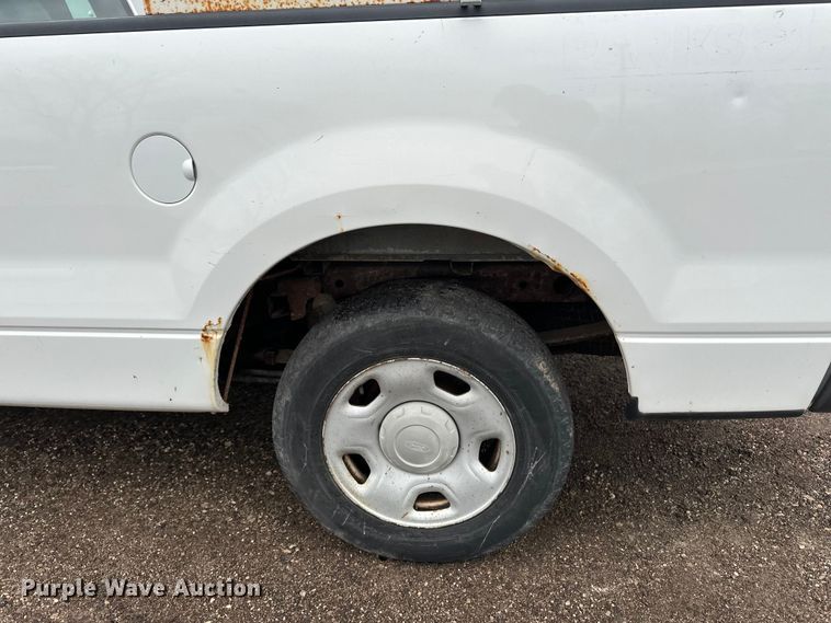 image for item EA4723 2007 Ford F150 pickup truck