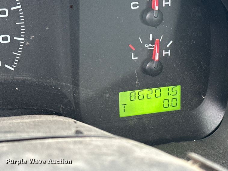 image for item EA4723 2007 Ford F150 pickup truck