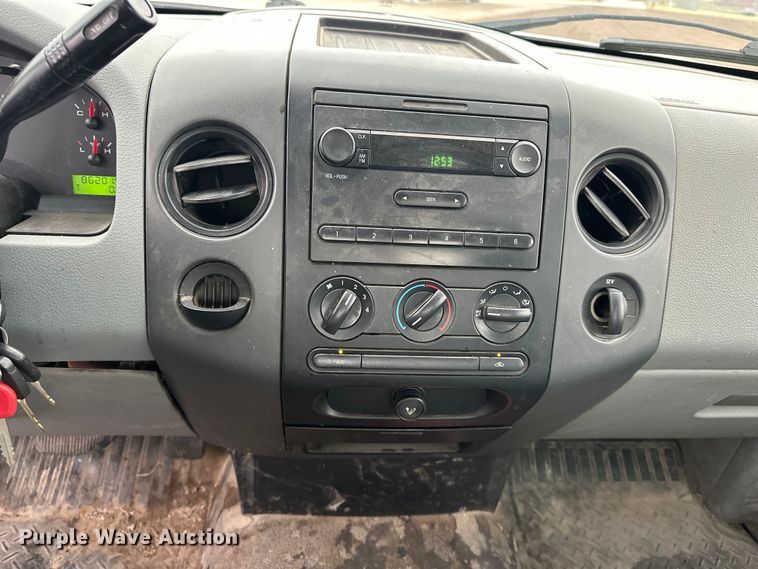 image for item EA4723 2007 Ford F150 pickup truck