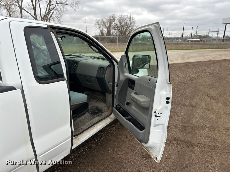 image for item EA4723 2007 Ford F150 pickup truck