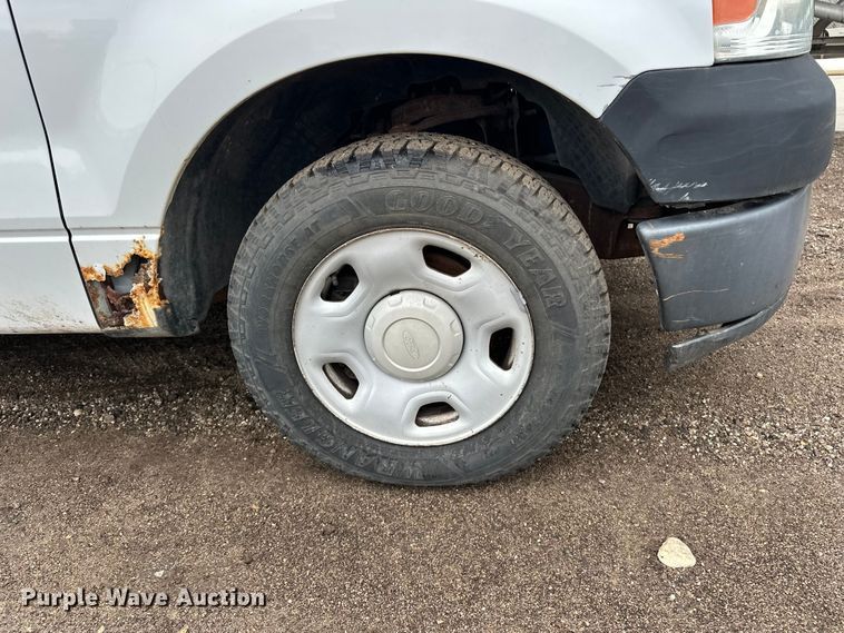 image for item EA4723 2007 Ford F150 pickup truck