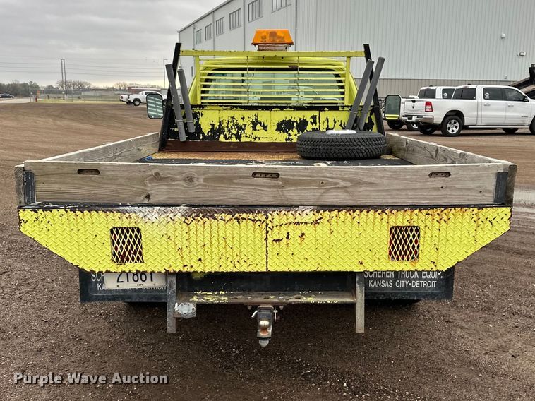 image for item EA4724 1992 Dodge D350 flatbed truck