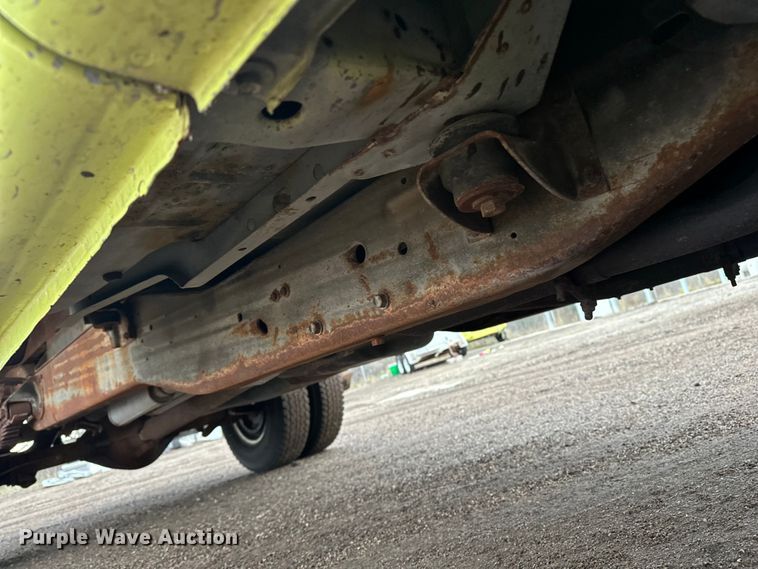 image for item EA4724 1992 Dodge D350 flatbed truck