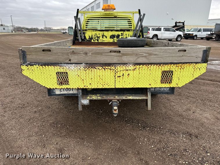 image for item EA4724 1992 Dodge D350 flatbed truck