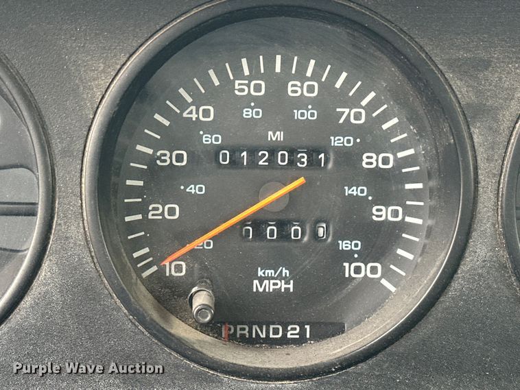 image for item EA4724 1992 Dodge D350 flatbed truck