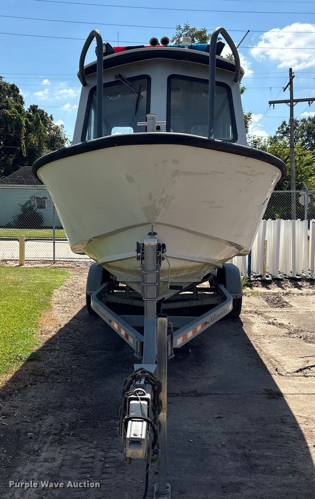 image for item EA6997 2006 Sea Ark VC Commander boat