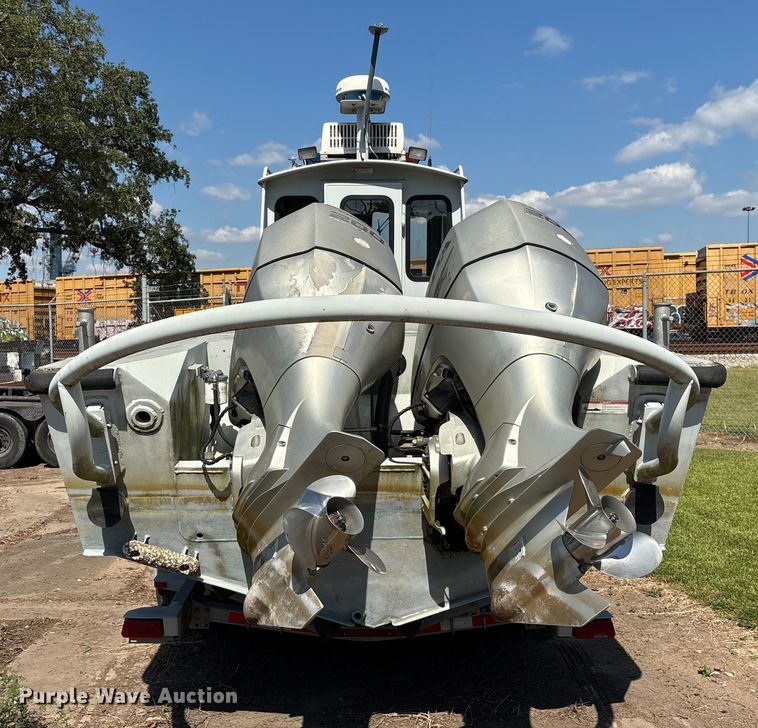 image for item EA6997 2006 Sea Ark VC Commander boat