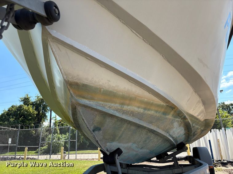 image for item EA6997 2006 Sea Ark VC Commander boat