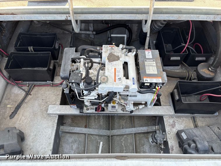 image for item EA6997 2006 Sea Ark VC Commander boat