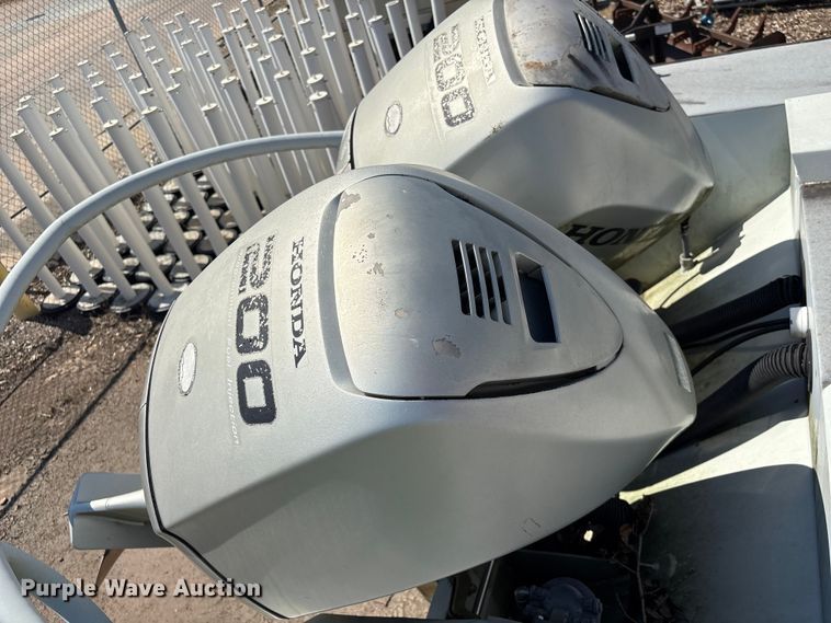 image for item EA6997 2006 Sea Ark VC Commander boat