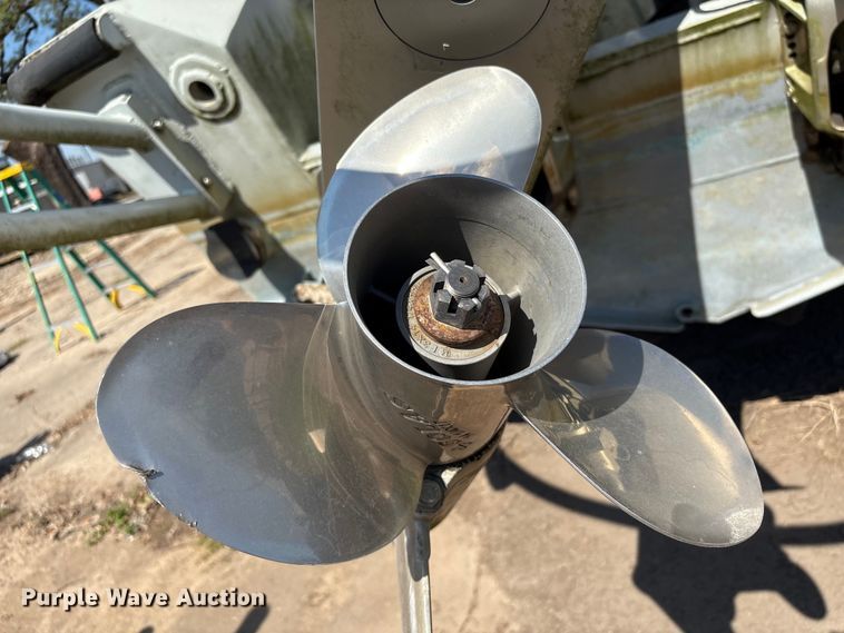 image for item EA6997 2006 Sea Ark VC Commander boat