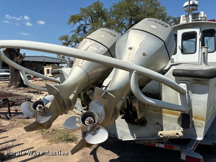 image for item EA6997 2006 Sea Ark VC Commander boat