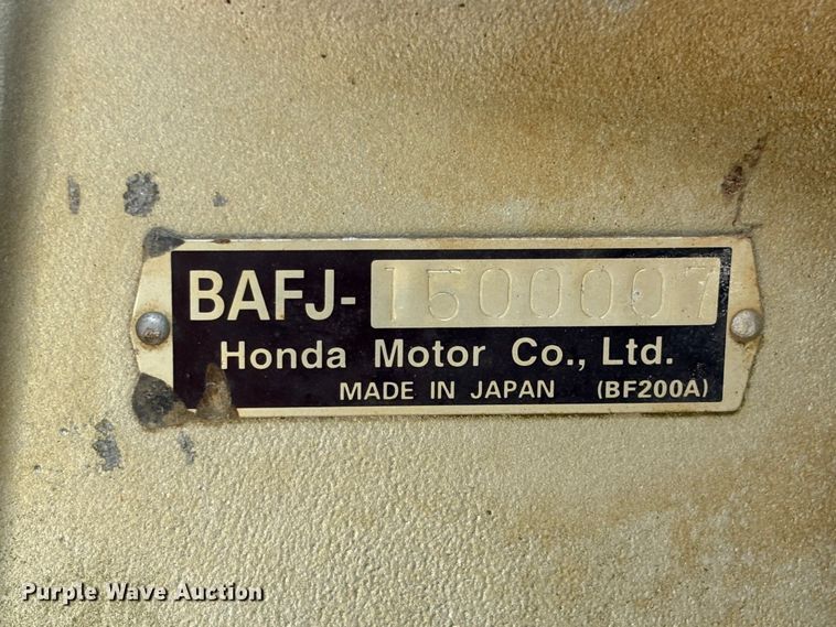 image for item EA6997 2006 Sea Ark VC Commander boat