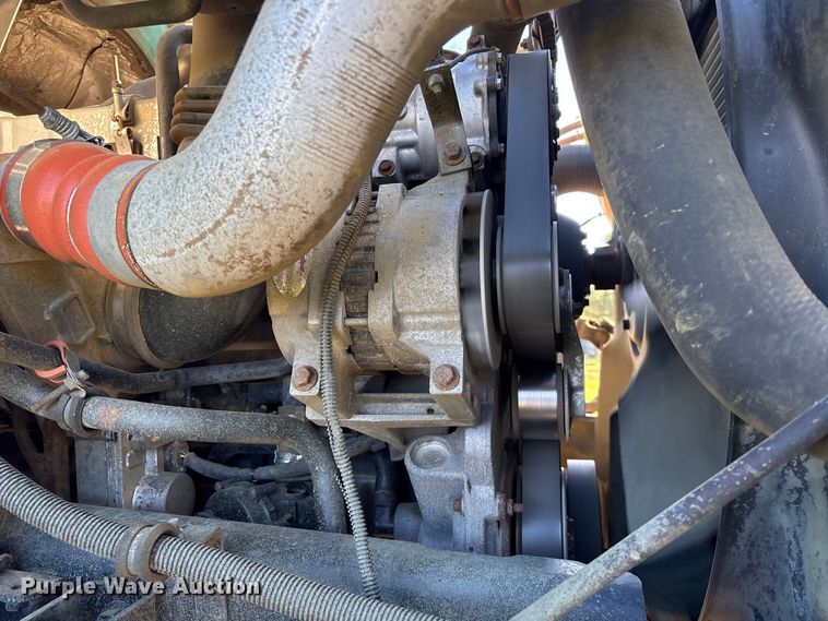 image for item EA7238 2009 International 4300 water truck