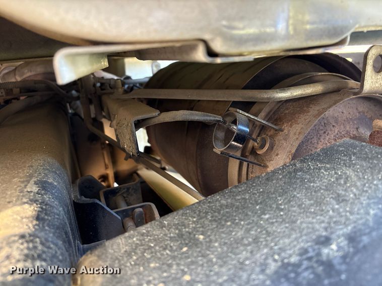 image for item EA7238 2009 International 4300 water truck