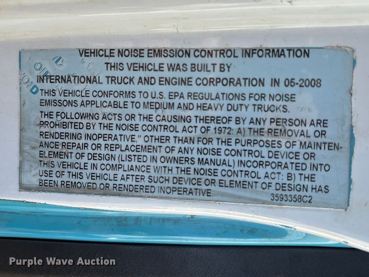 image for item EA7238 2009 International 4300 water truck