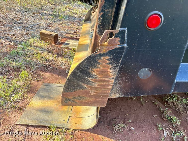 image for item EA7239 2010 Ox Bodies, Inc. dump bed