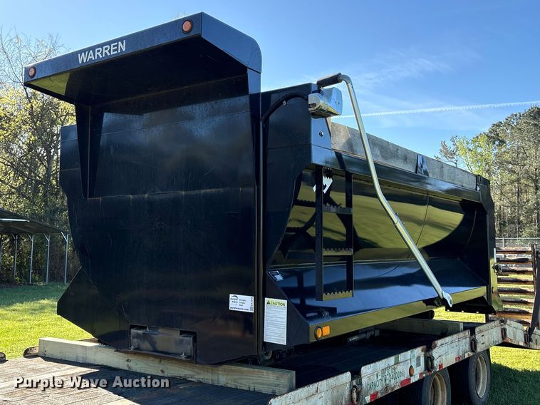 image for item EA7240 2022 Warren dump Bed