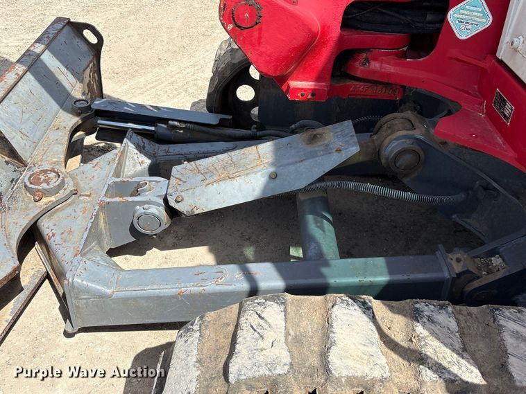 image for item EA7241 2017 Takeuchi TB290 mini excavator