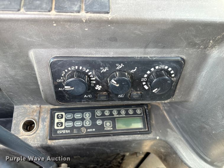 image for item EA7241 2017 Takeuchi TB290 mini excavator