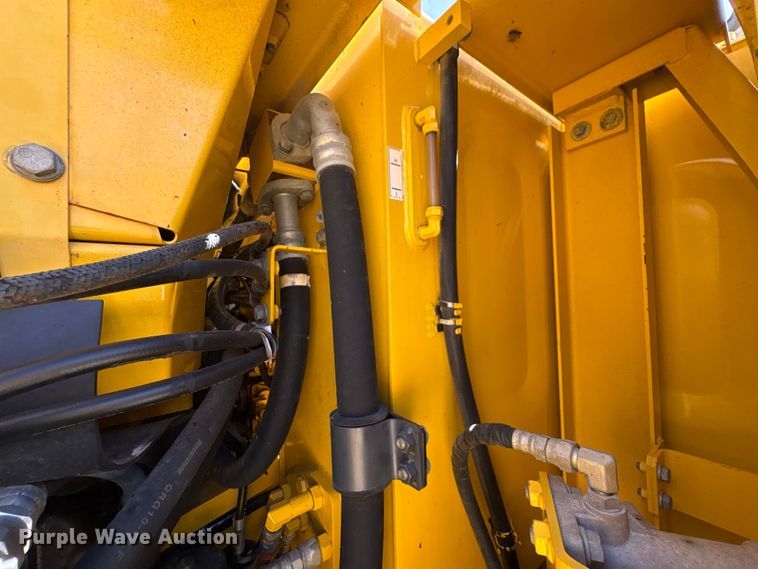 image for item EA7242 2015 Komatsu PC240LC-10 long reach excavator