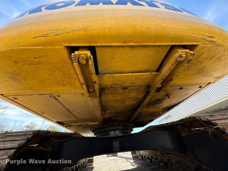 image for item EA7242 2015 Komatsu PC240LC-10 long reach excavator