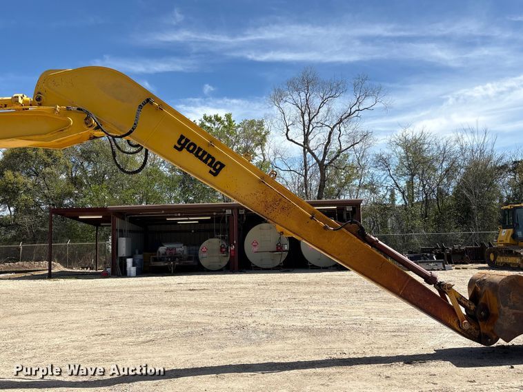 image for item EA7242 2015 Komatsu PC240LC-10 long reach excavator