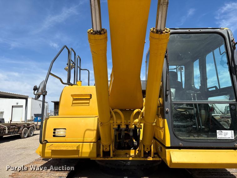 image for item EA7242 2015 Komatsu PC240LC-10 long reach excavator